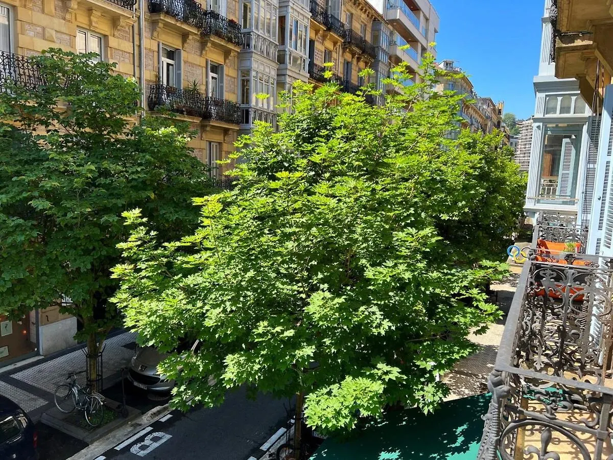 Apartment Heart Of Midtown ⎮⎮ 5 Balconies⎮⎮Walk Score 99 San Sebastian